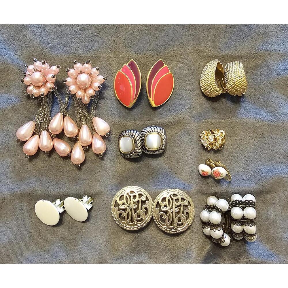 Vintage Lot Of Clip On Earrings